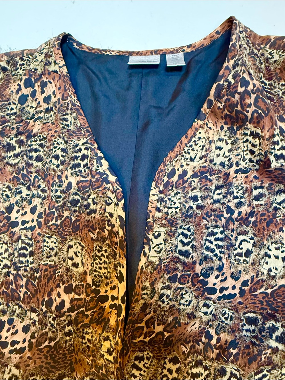 Chico's Animal Print Open Front Jacket in Brown and Tan see description - Picture 3 of 9